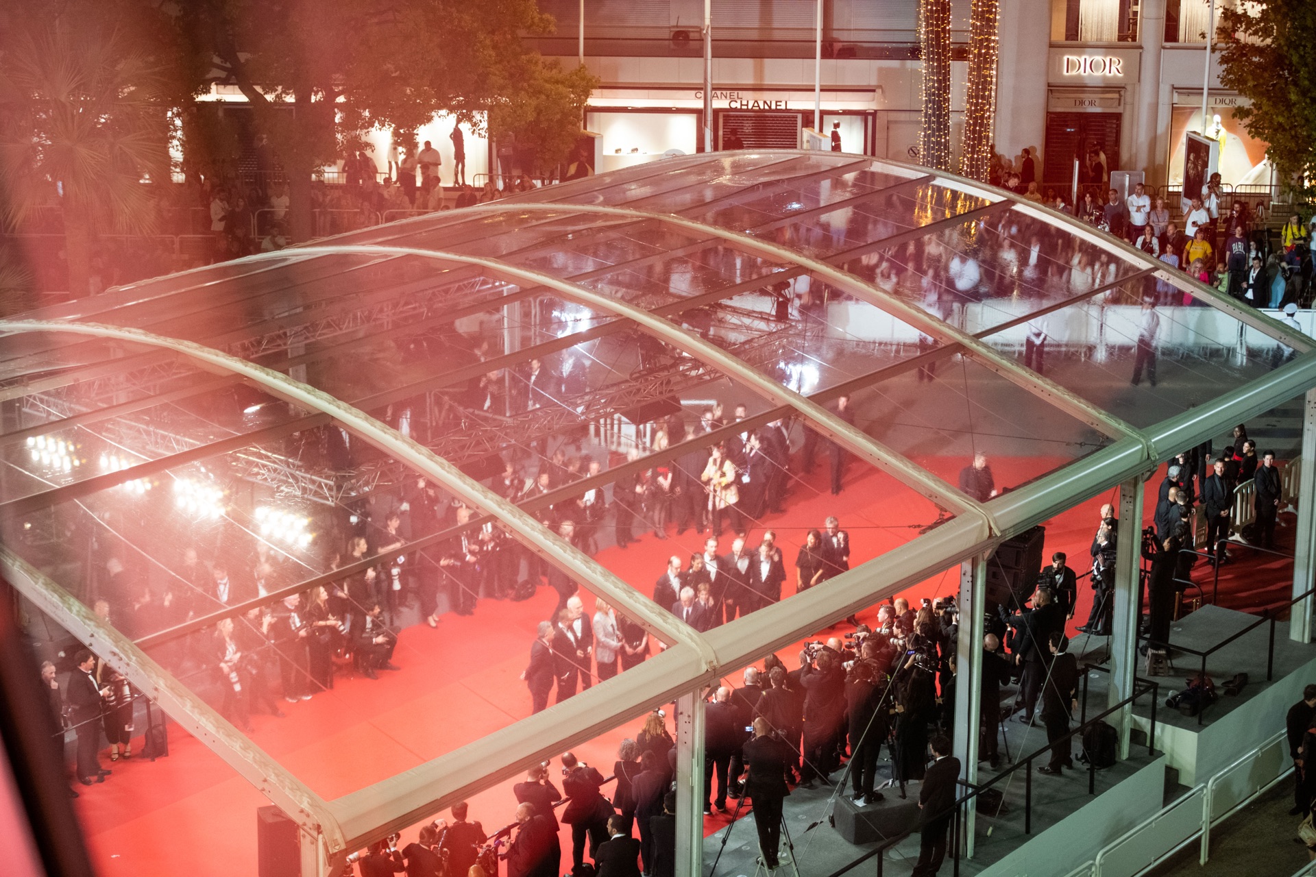 Couverture sur yachts en rade — Festival de Cannes par Images d'Azur
