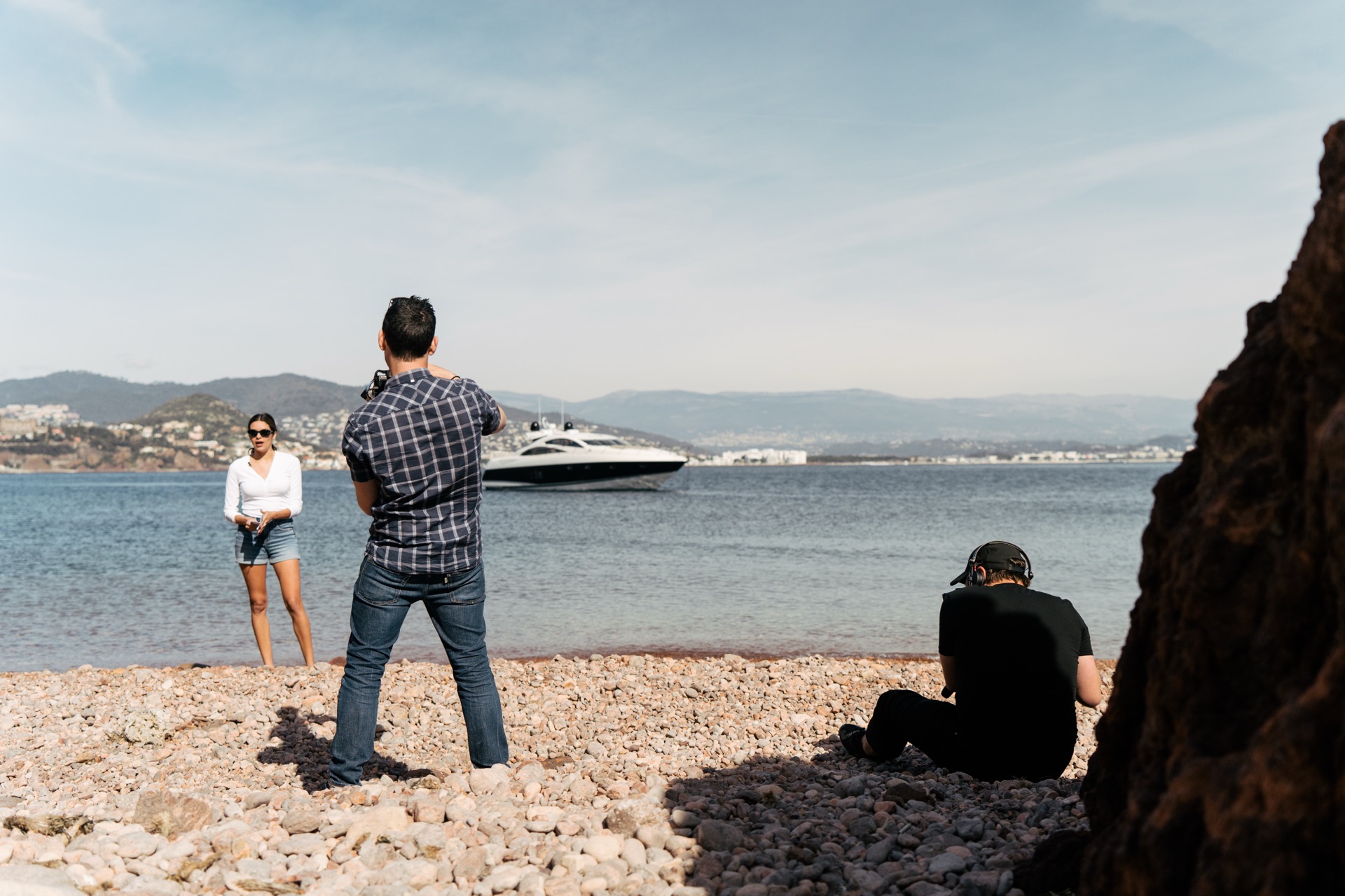 Tournage vidéo sur la plage à Cannes