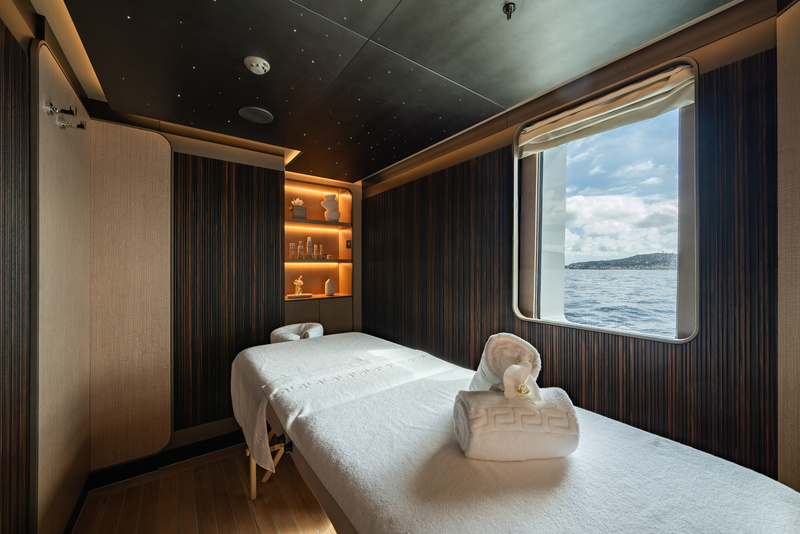 Intérieur design de yacht — Cannes Yachting Festival