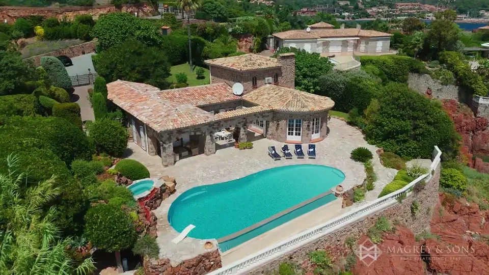 Magrey & Sons — Films de villas