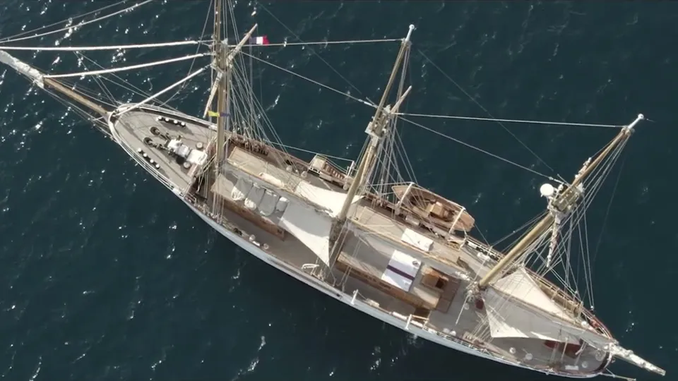 Trinakria — Sailing yacht